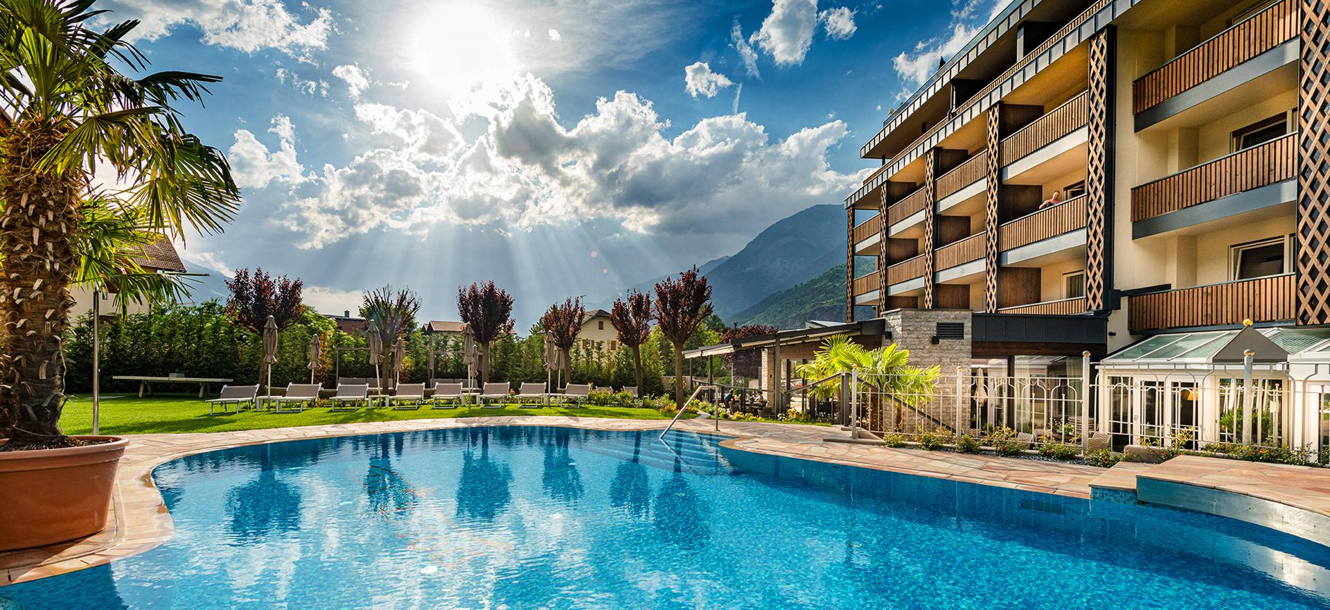 Welcome in probably the coolest adventure hotel in the Alps!
